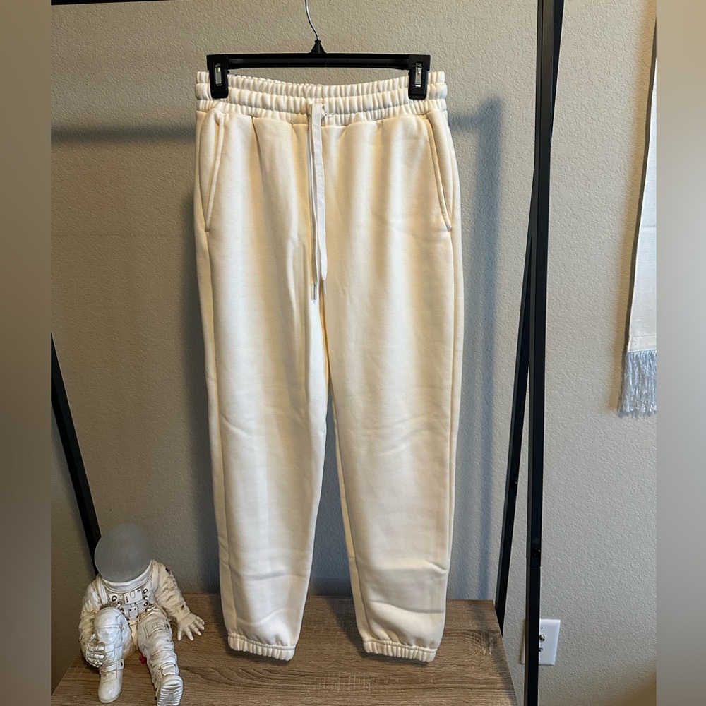 Fabletics Cream Jogger Pants